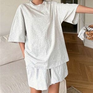 DAZY oversized women’s drop shoulder t-shirt and shorts lounge set - XL